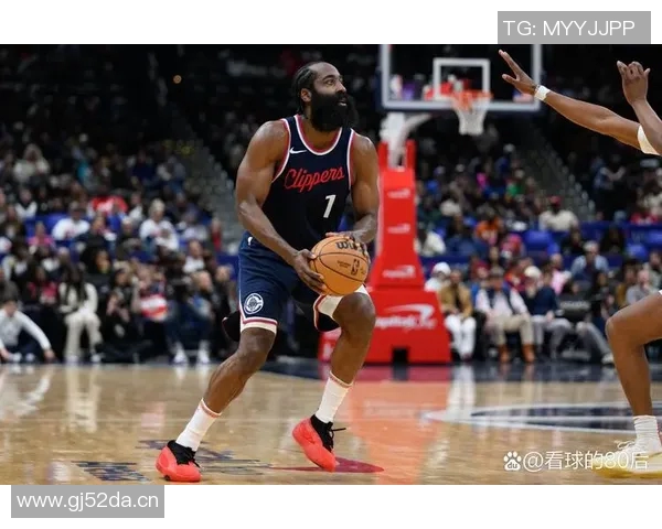 火箭队与开拓者对决全场战况及关键球分析